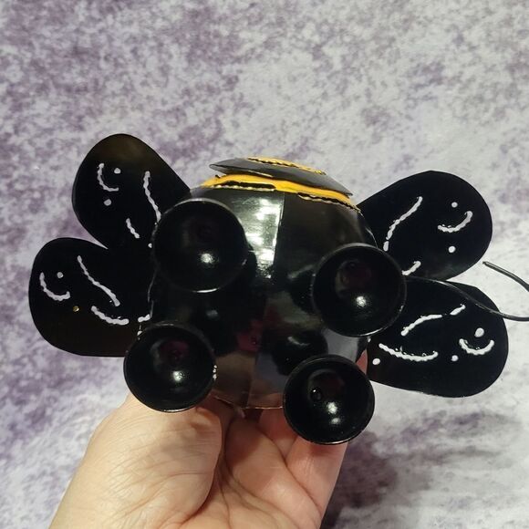Bumble Bee Metal Tea Lite Holder - Picture 7 of 12